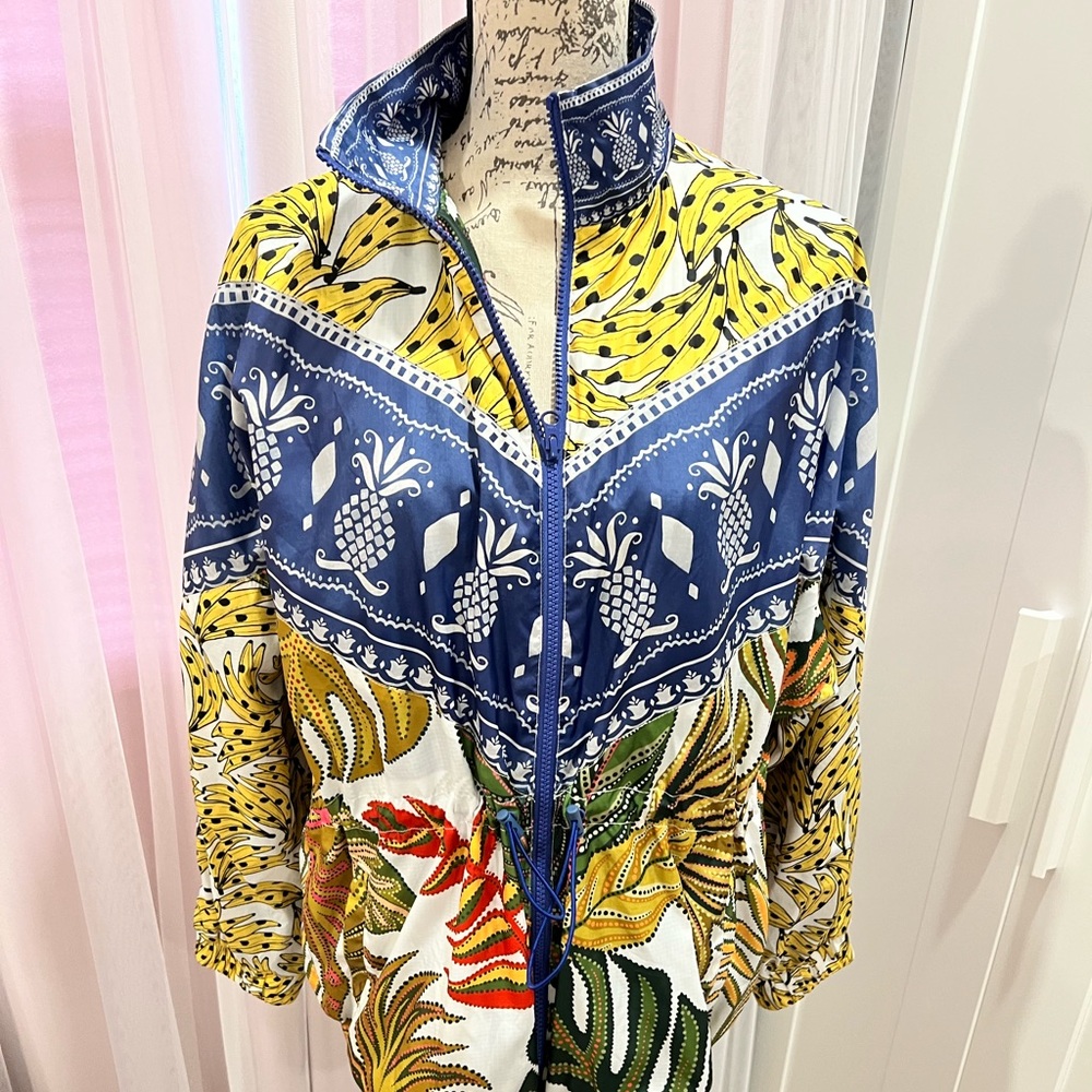 Farm Rio Banana multi color wind breaker size M